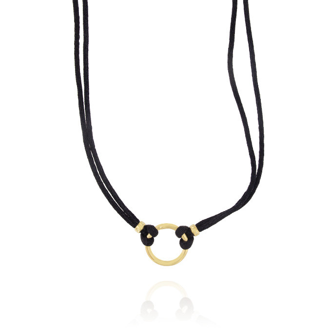 Ingrosso collana a 2 fili tessuto in seta nero con anello centrale in argento 925 placcato oro cod. 19431926